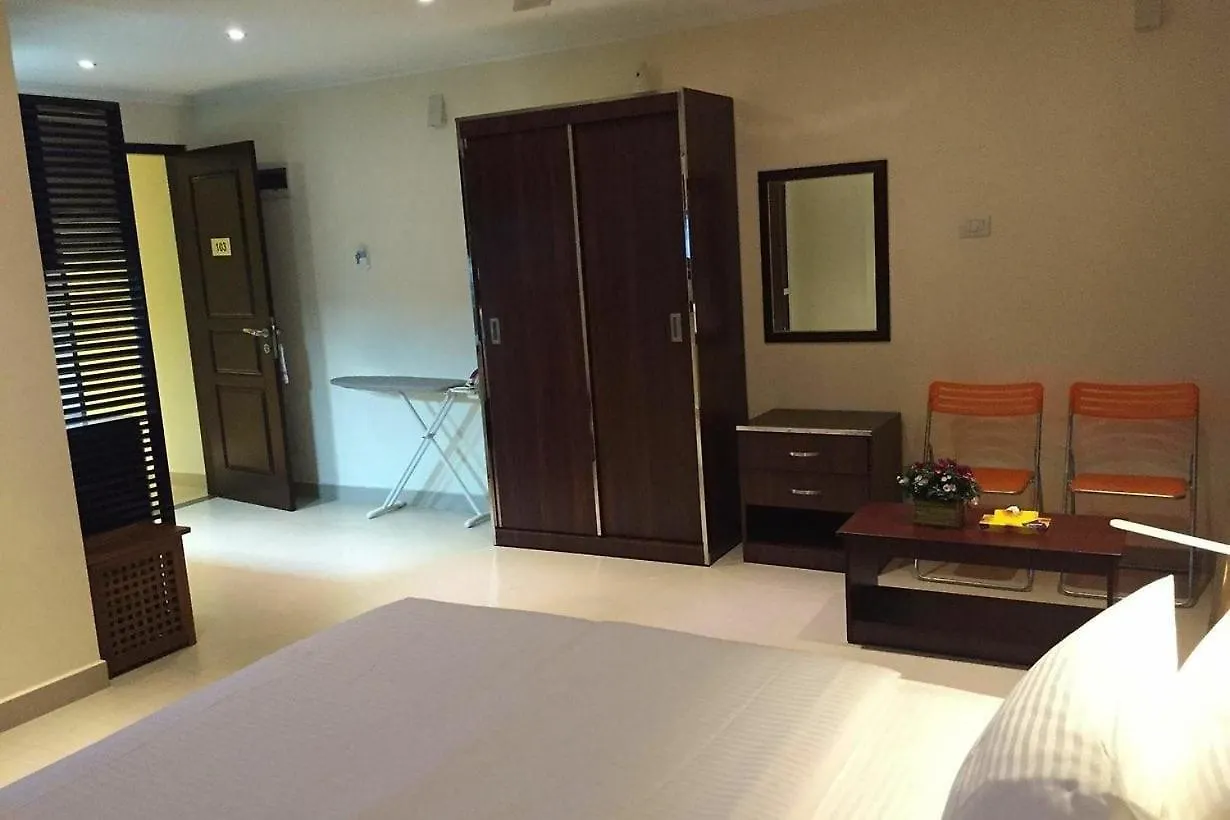 Splendid Holiday Guest House Negombo Appartamento